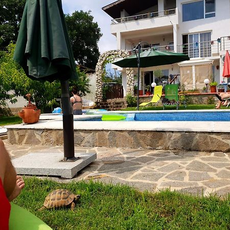 Villa Lucy Varna ภายนอก รูปภาพ